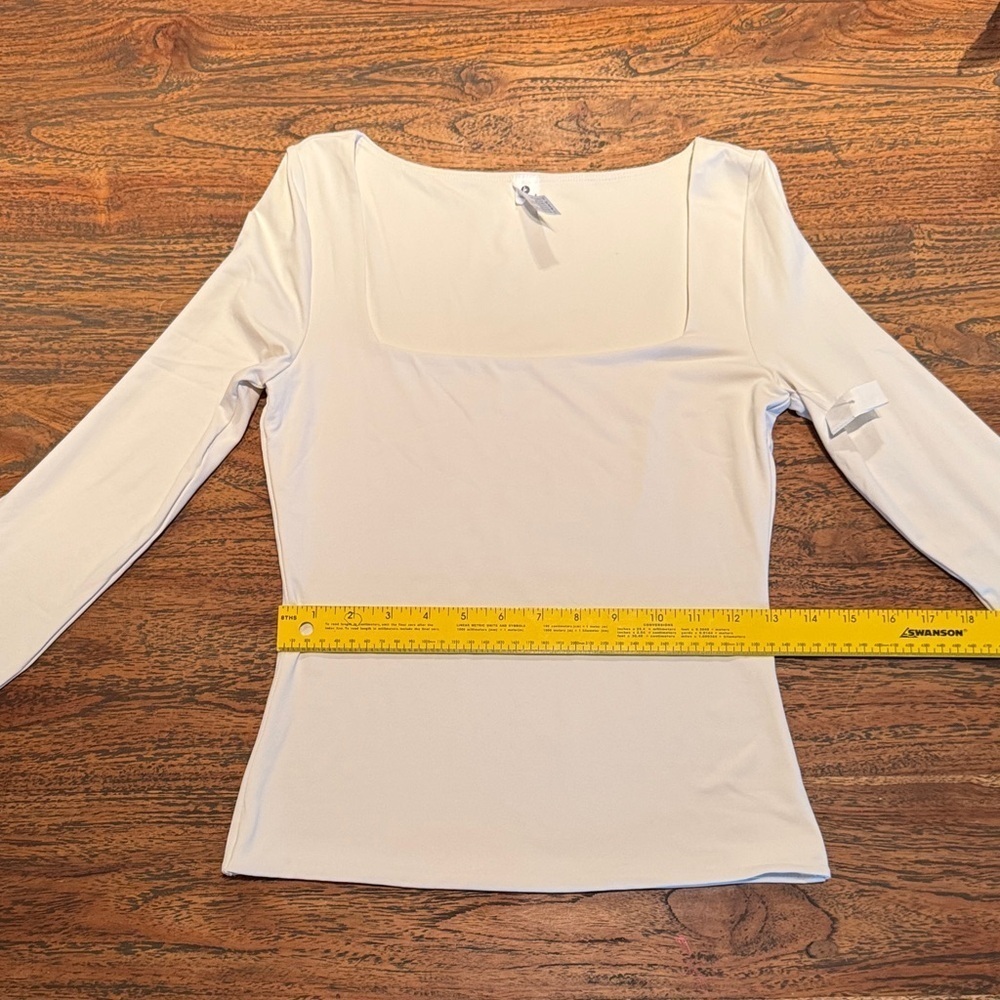 Elegant Cream Long Sleeve Top - Picture 7 of 11
